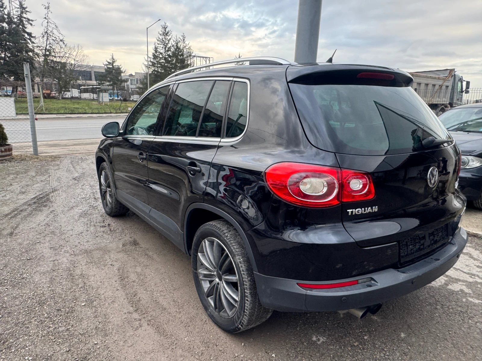 VW Tiguan  - изображение 6