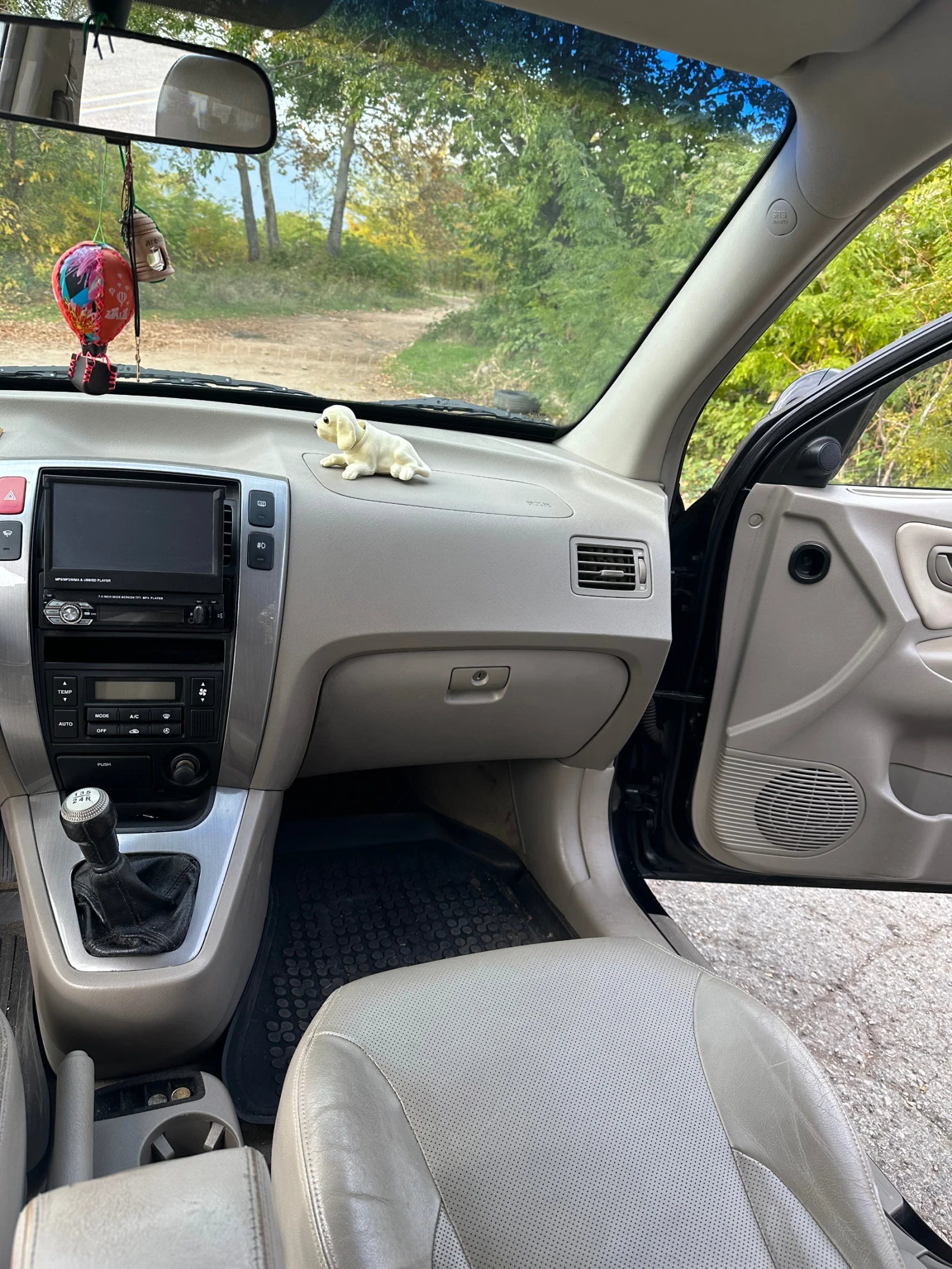 Hyundai Tucson, снимка 11 - Автомобили и джипове - 54228143