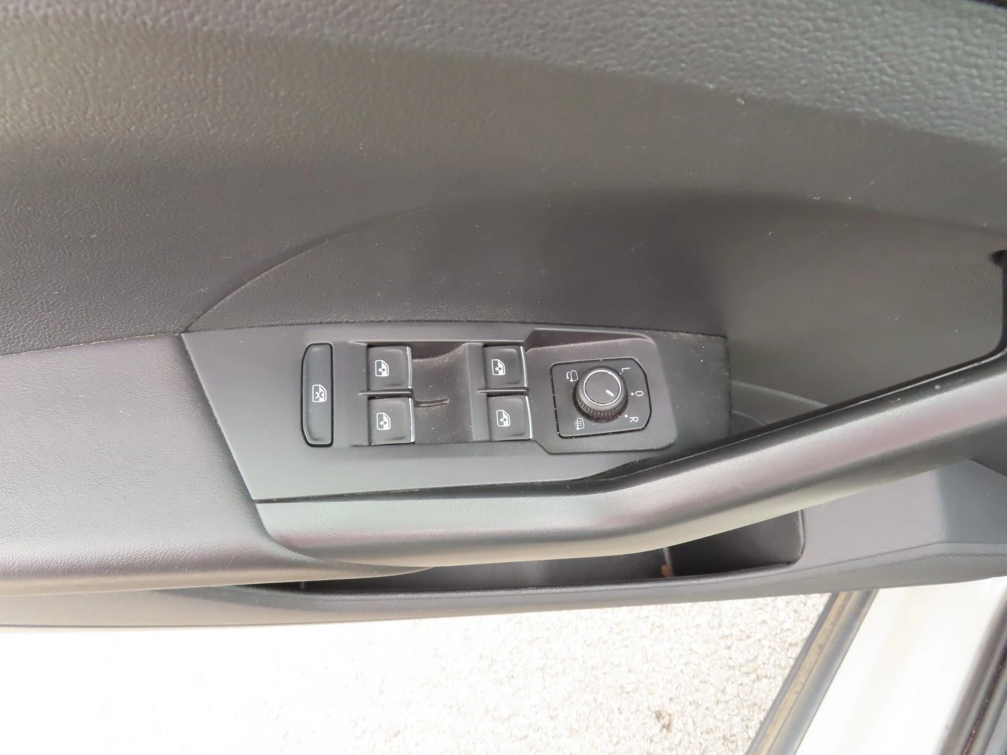 VW T-Cross | Mobile.bg � ����������� 13