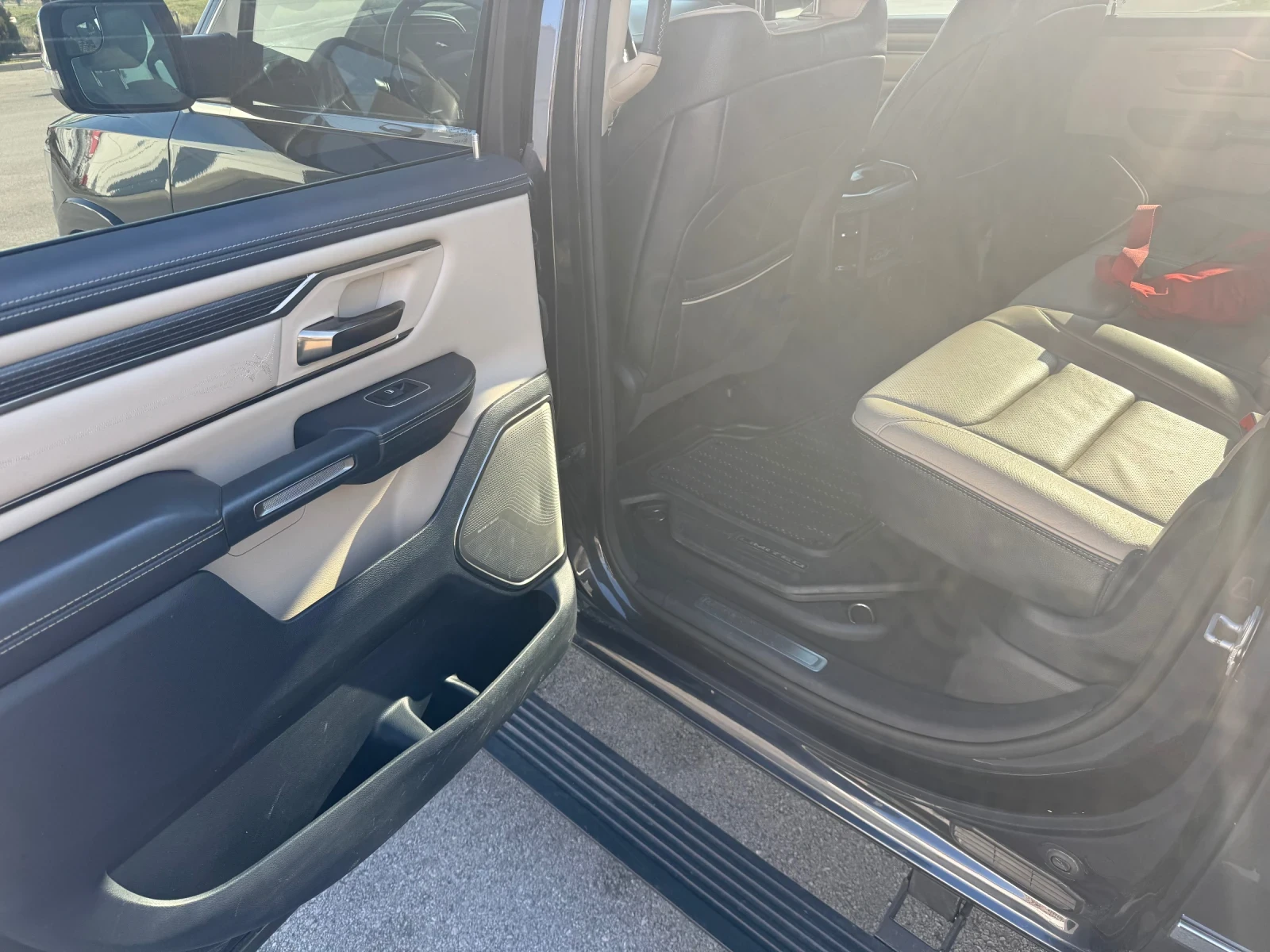 Dodge RAM 1500 Limited , снимка 11 - Автомобили и джипове - 54568046