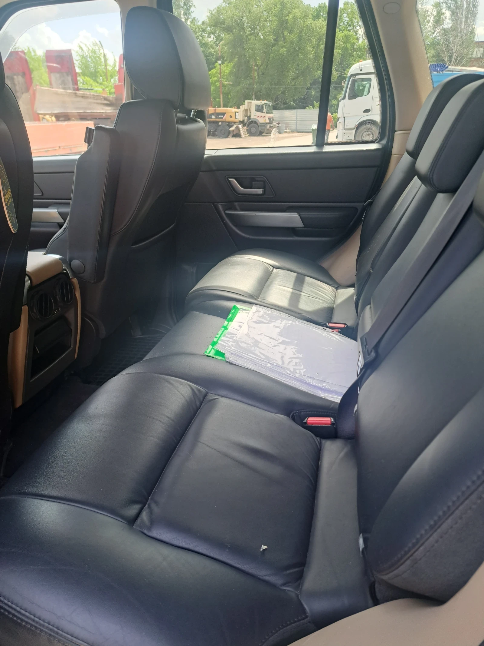Land Rover Range Rover Sport Джип, снимка 2 - Автомобили и джипове - 54701378