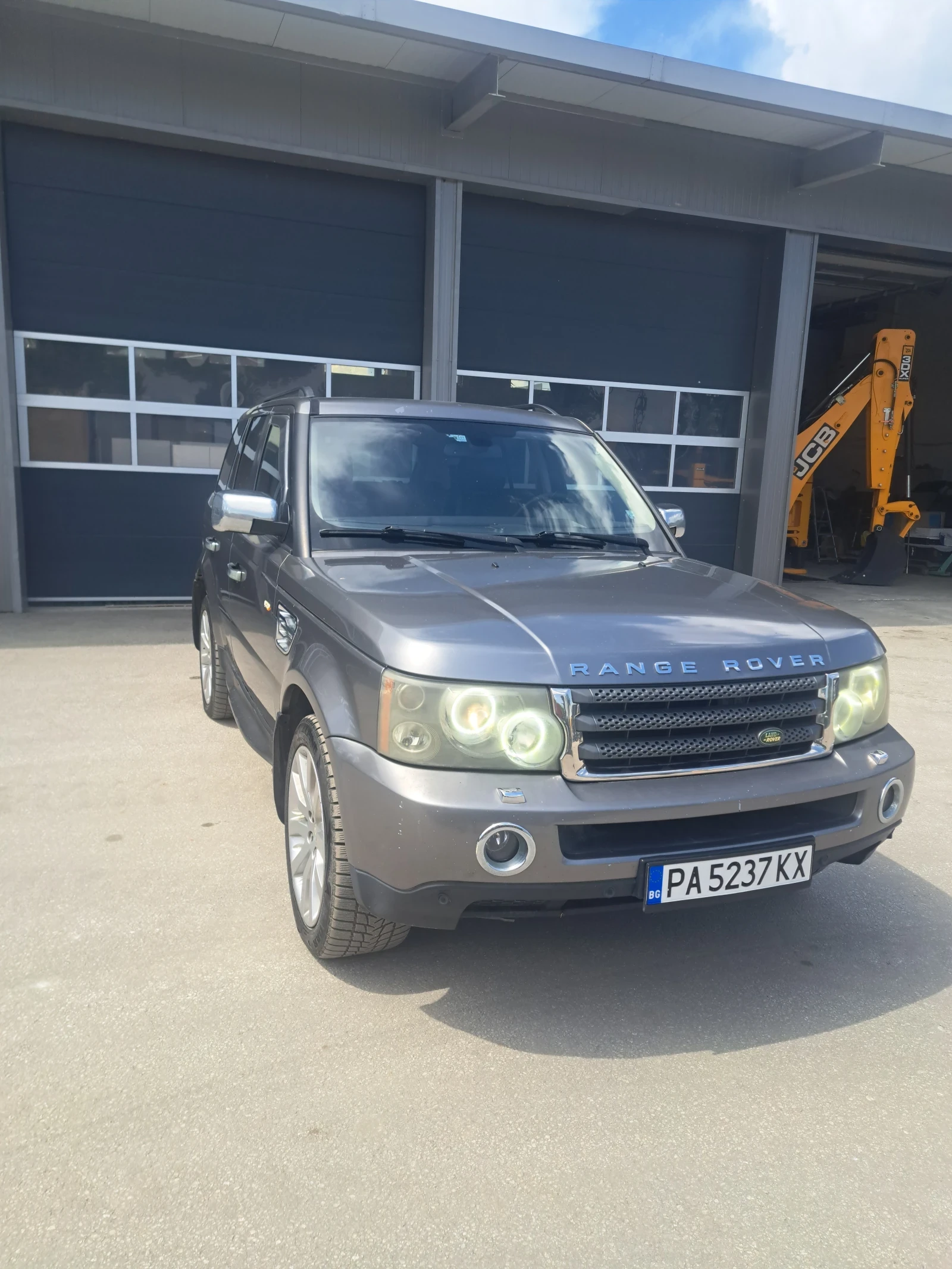 Land Rover Range Rover Sport Джип