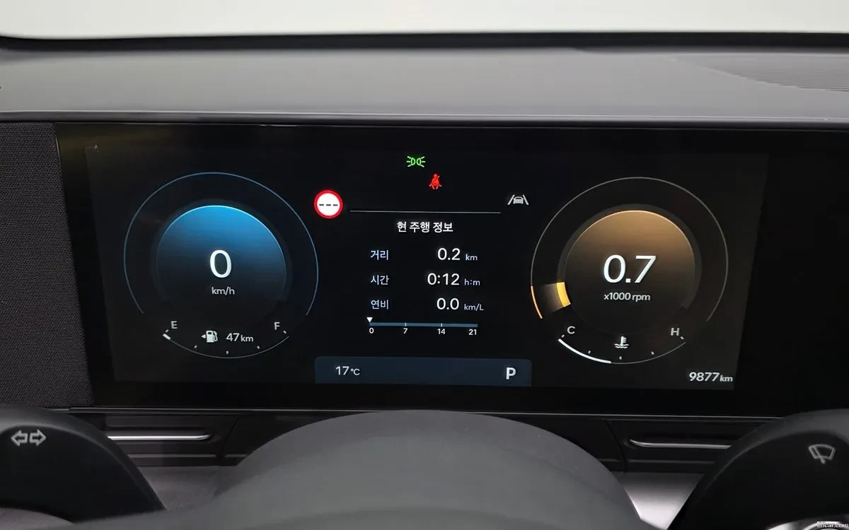Hyundai Kona 1.6, снимка 13 - Автомобили и джипове - 55507716