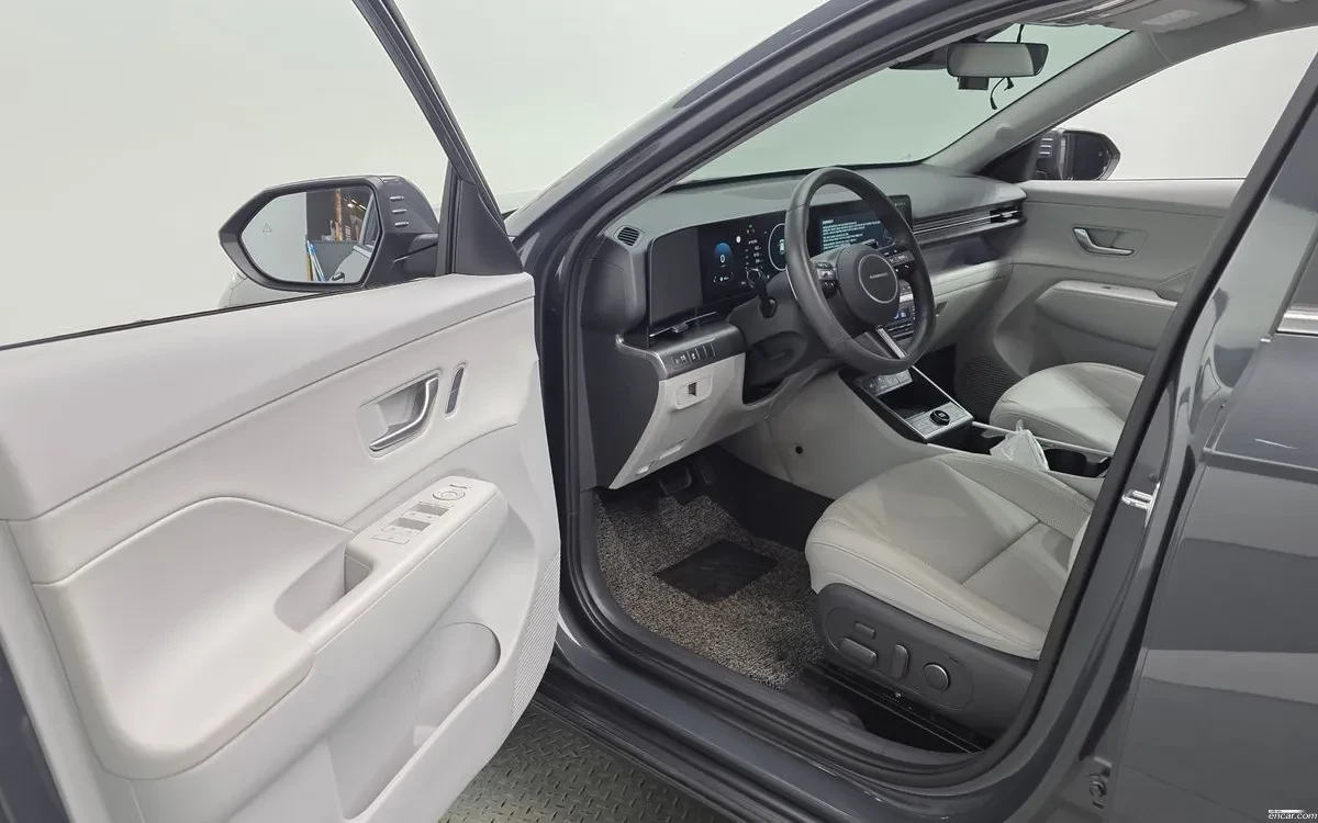 Hyundai Kona 1.6, снимка 11 - Автомобили и джипове - 55507716
