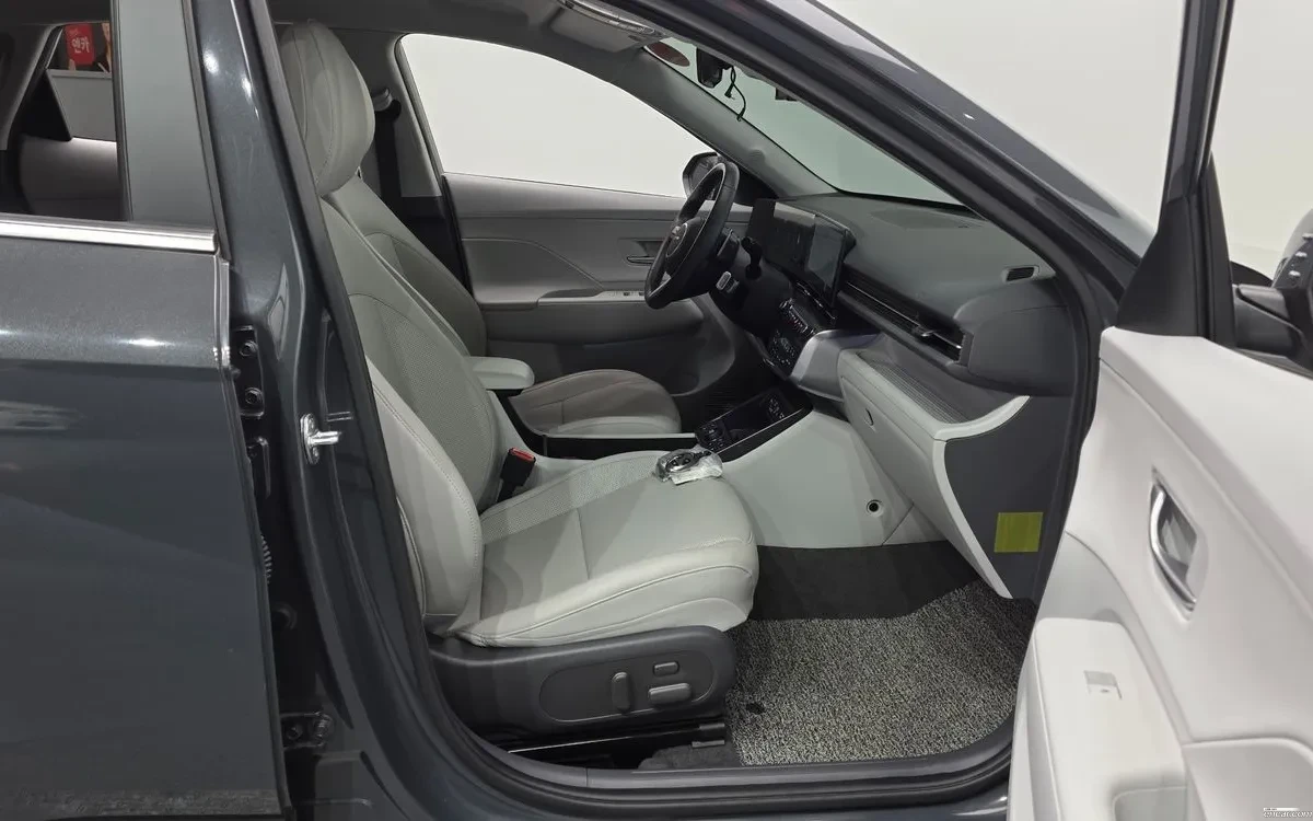 Hyundai Kona 1.6, снимка 10 - Автомобили и джипове - 55507716
