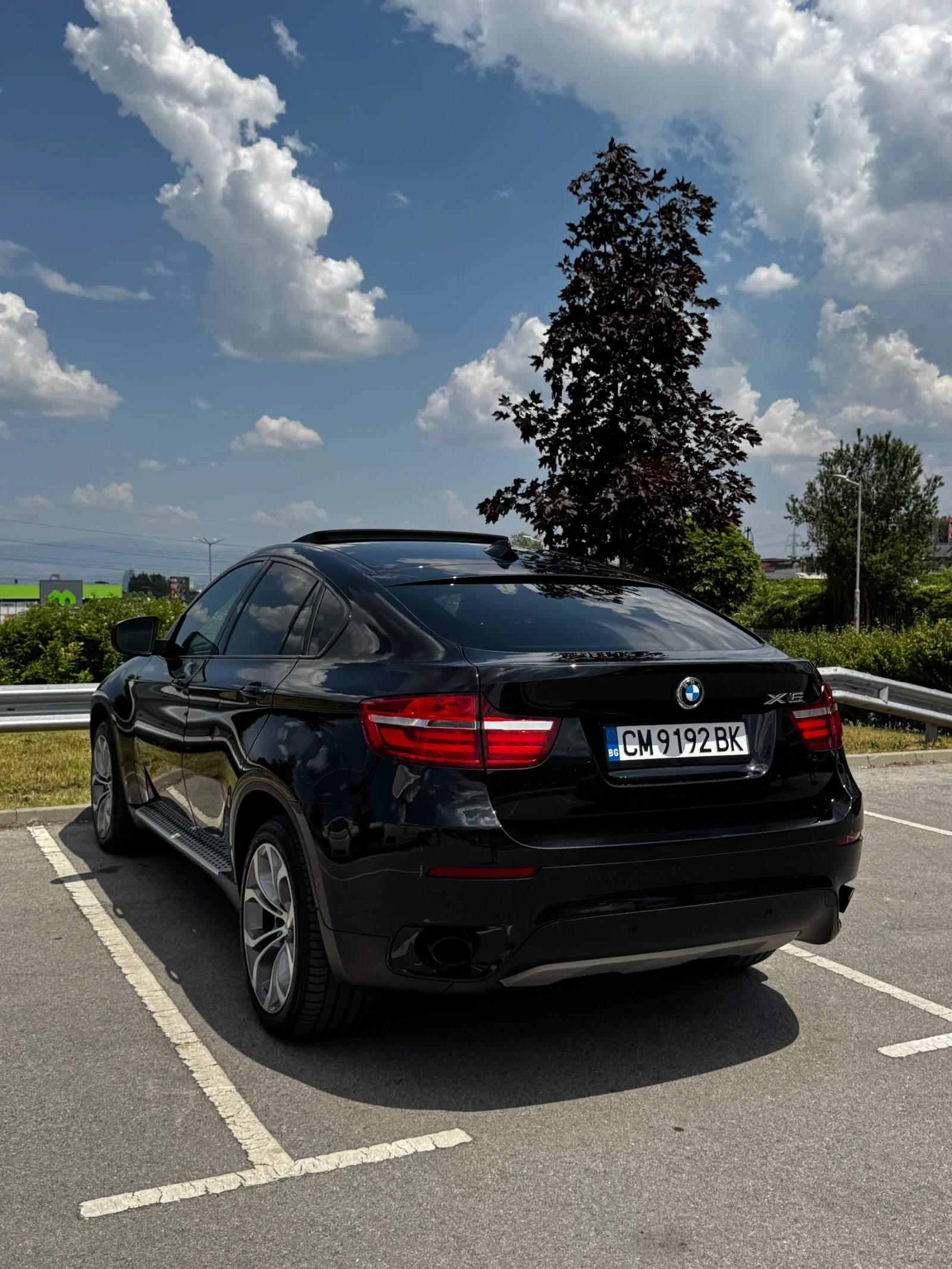 BMW X6 xDrive3.5i Facelift, M пакет интериор, реални кило, снимка 3 - Автомобили и джипове - 55808076
