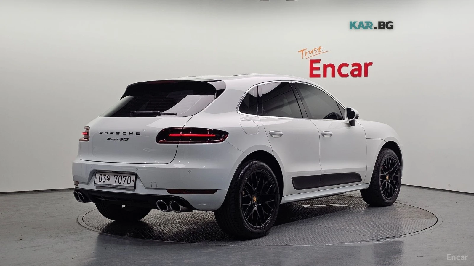 Porsche Macan 3.0 GTS* 360* КОЖА* ОБДУХ* ПАНО, снимка 2 - Автомобили и джипове - 55955035
