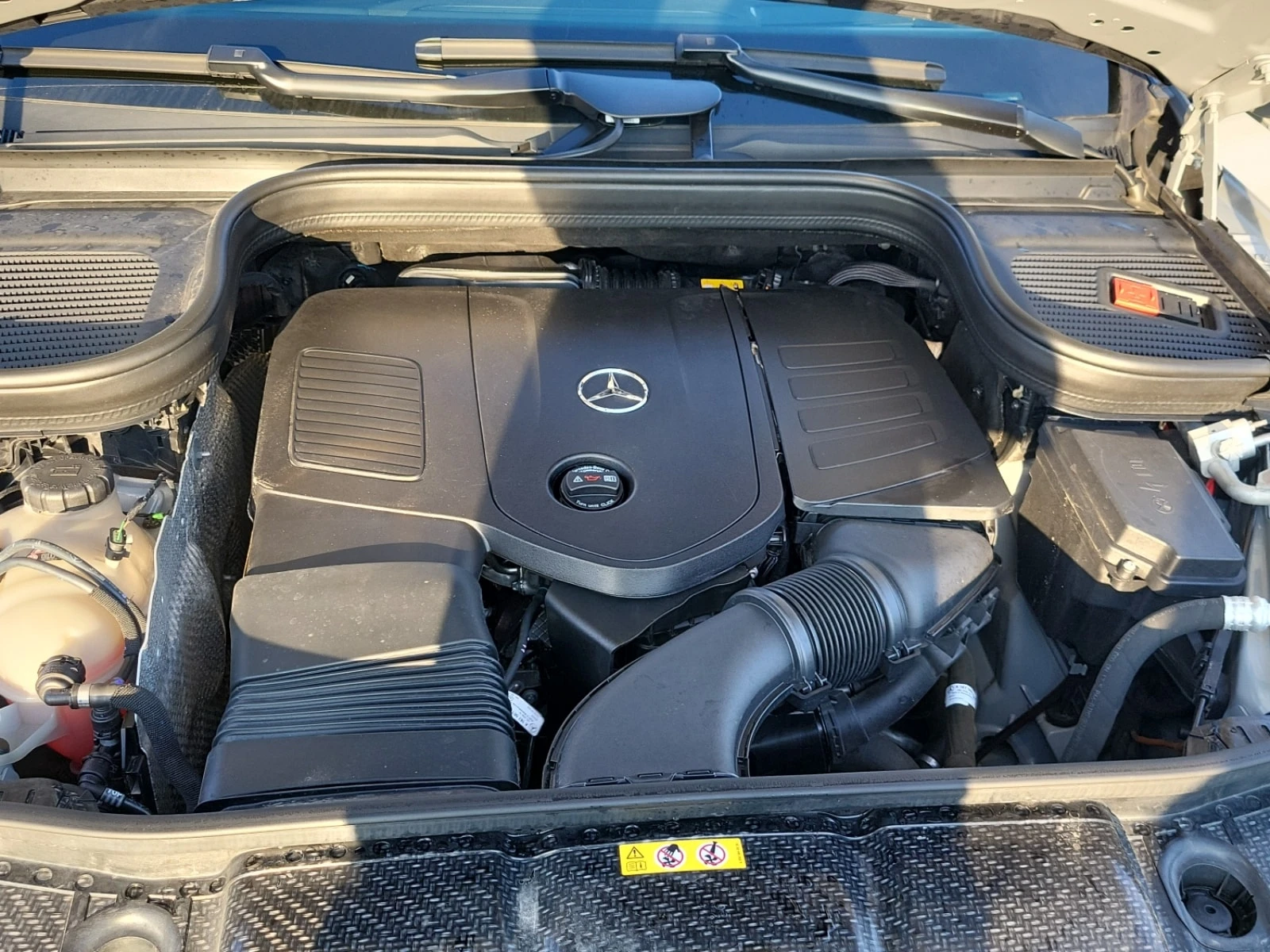 Mercedes-Benz GLE 350 * AMG Line * CARFAX * Без инциденти * , снимка 16 - Автомобили и джипове - 56015084