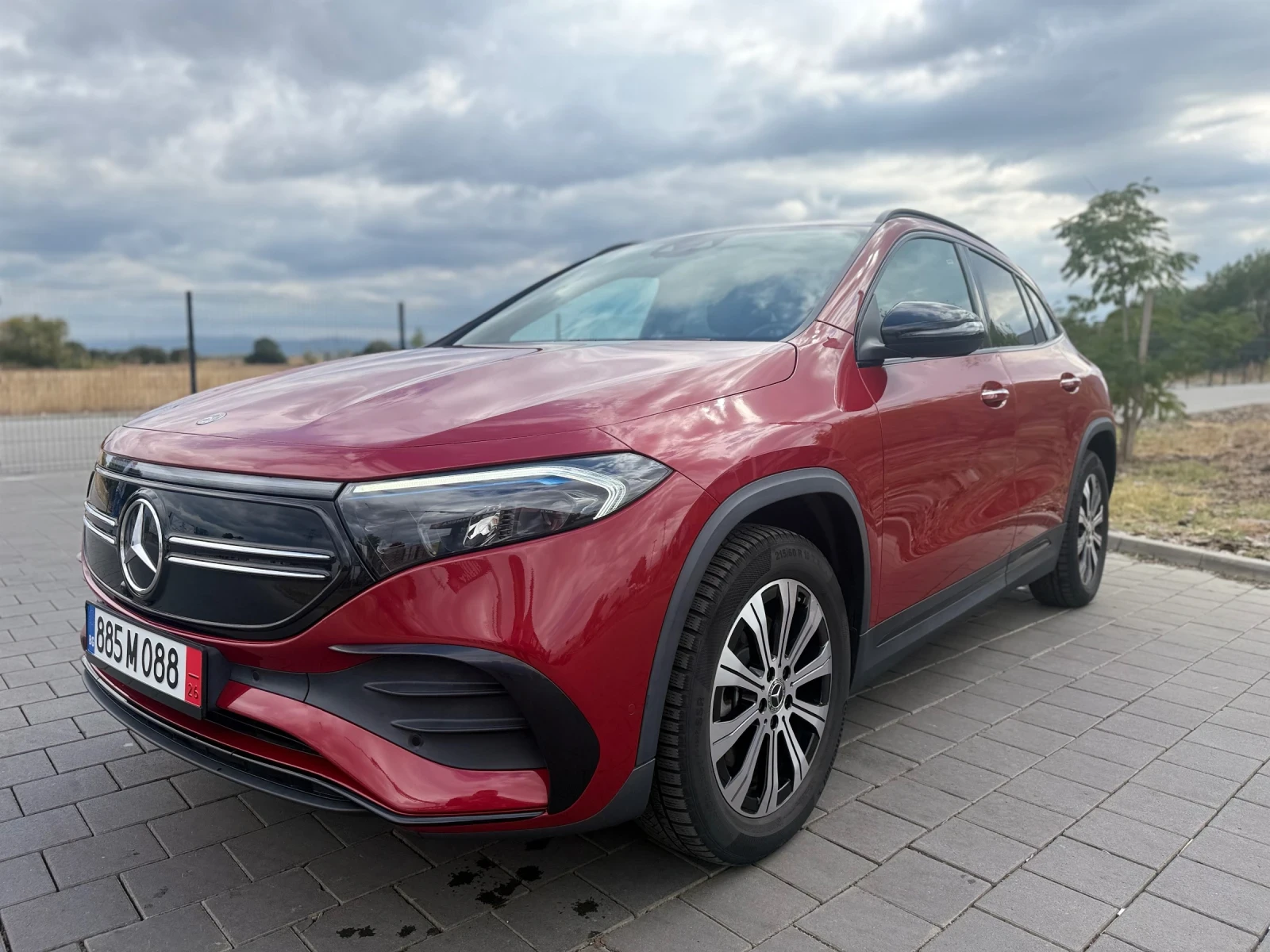 Mercedes-Benz EQA 250+ AMG Line | Night Package
