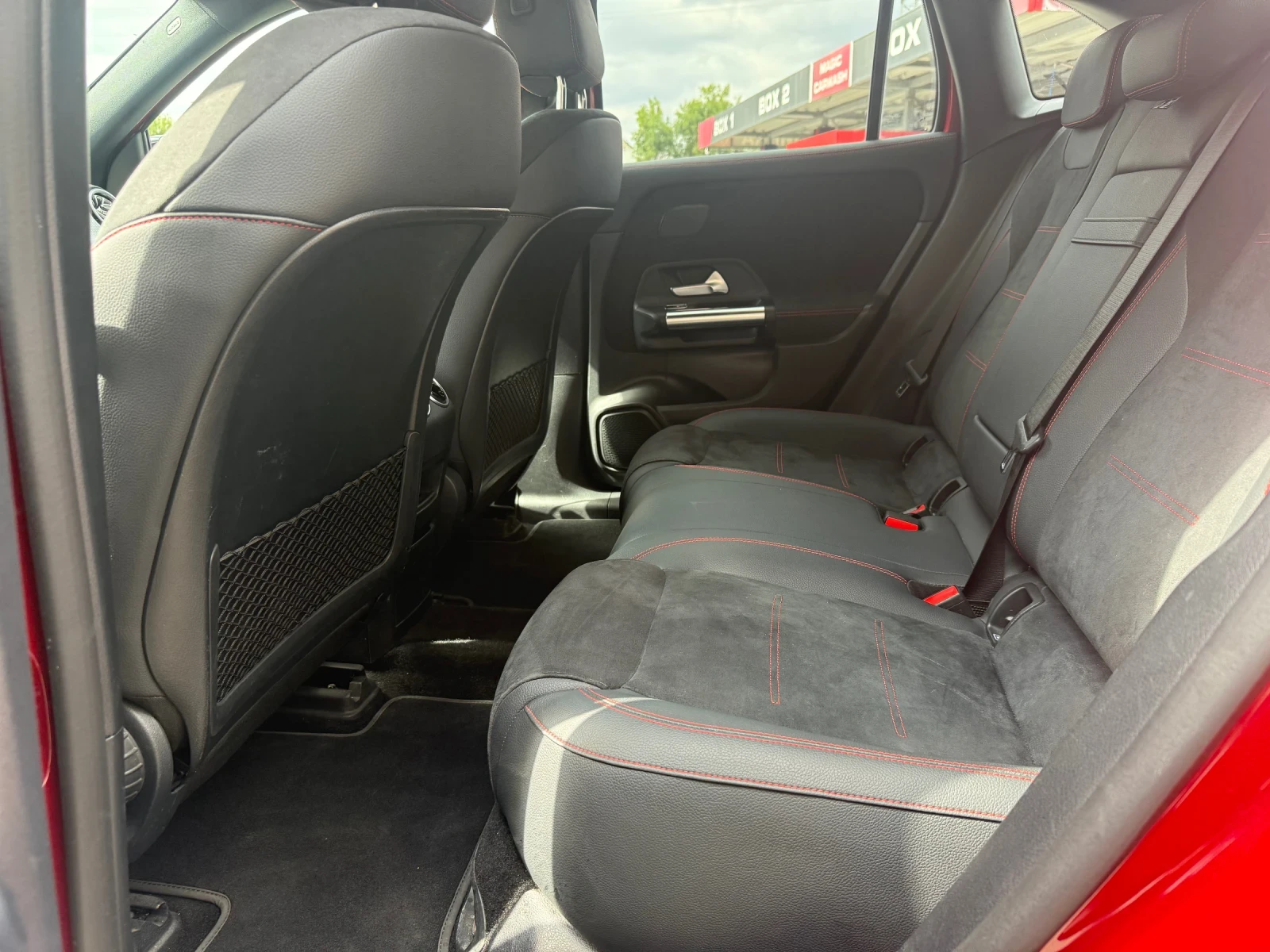 Mercedes-Benz EQA 250+ AMG Line | Night Package, снимка 9 - Автомобили и джипове - 56271534