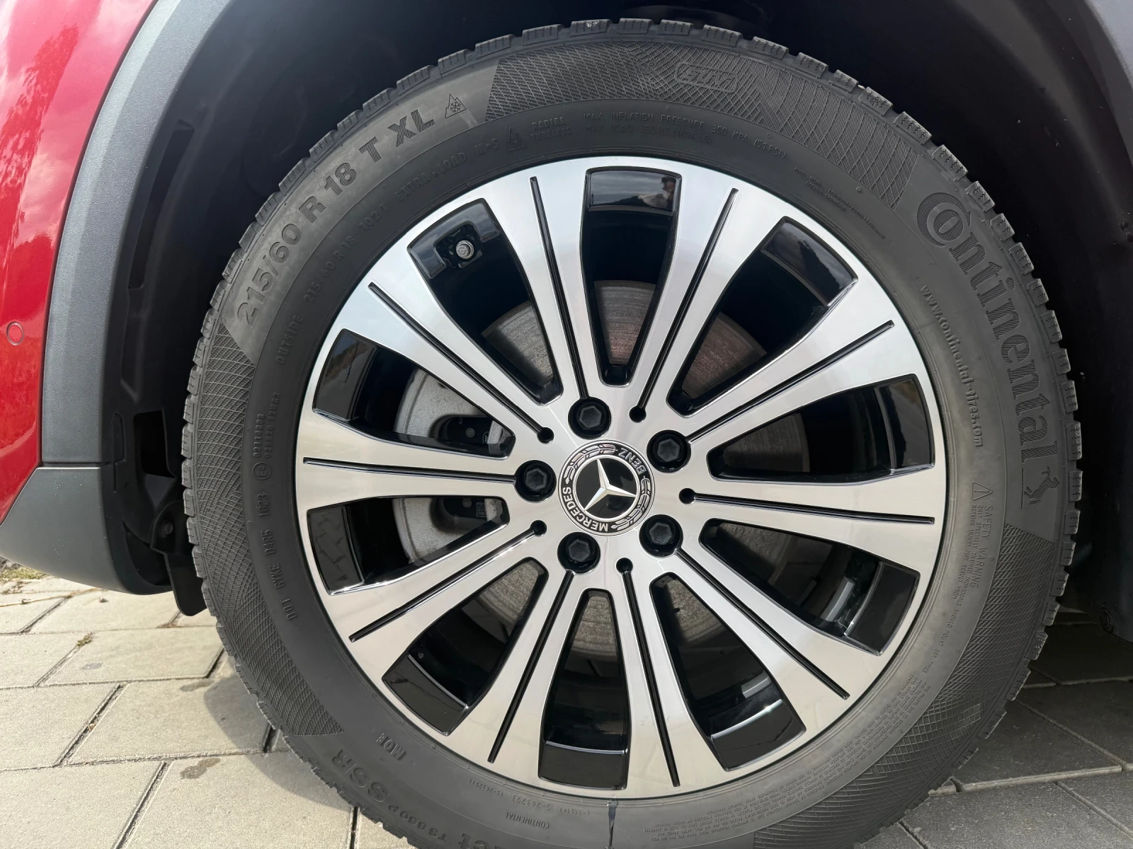 Mercedes-Benz EQA 250+ AMG Line | Night Package, снимка 7 - Автомобили и джипове - 56271534