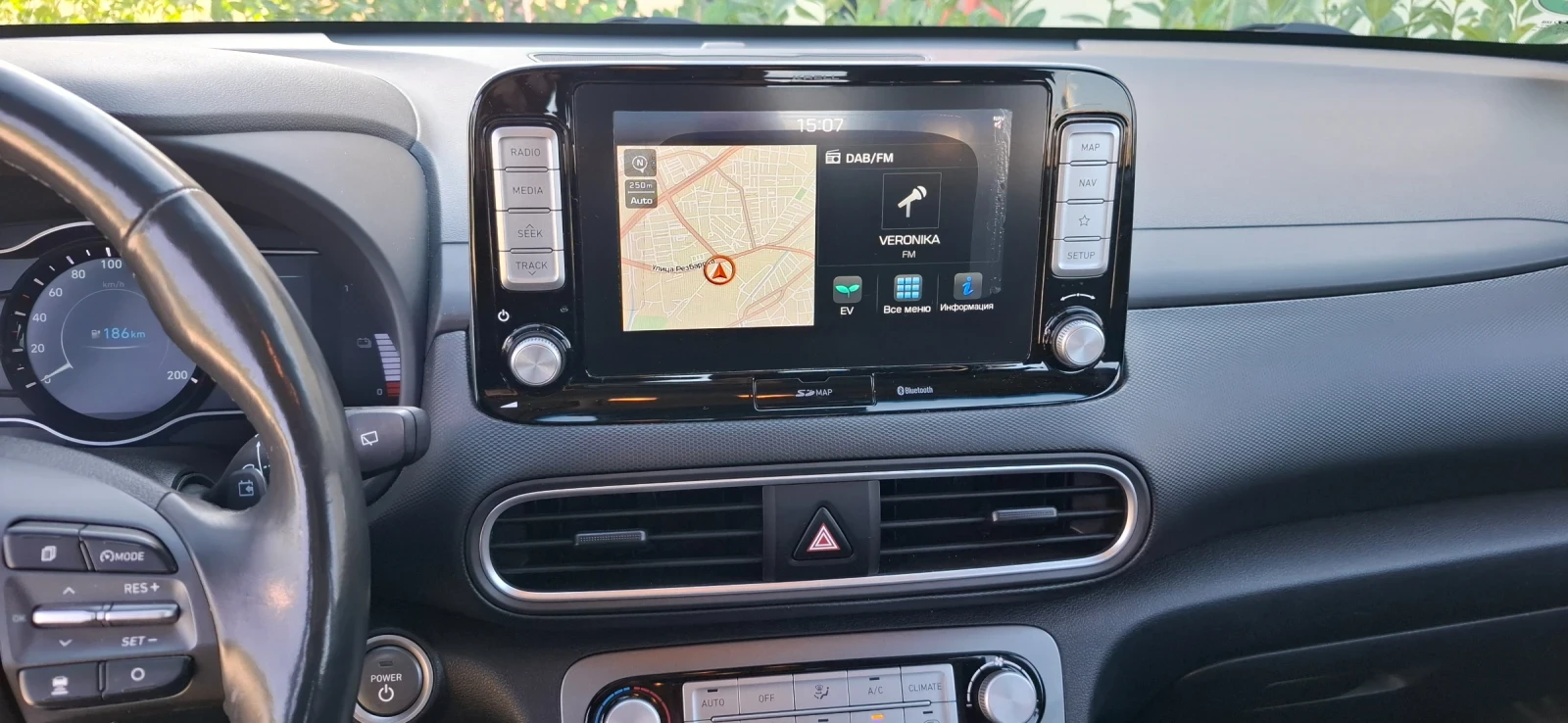 Hyundai Kona, снимка 13 - Автомобили и джипове - 56300372