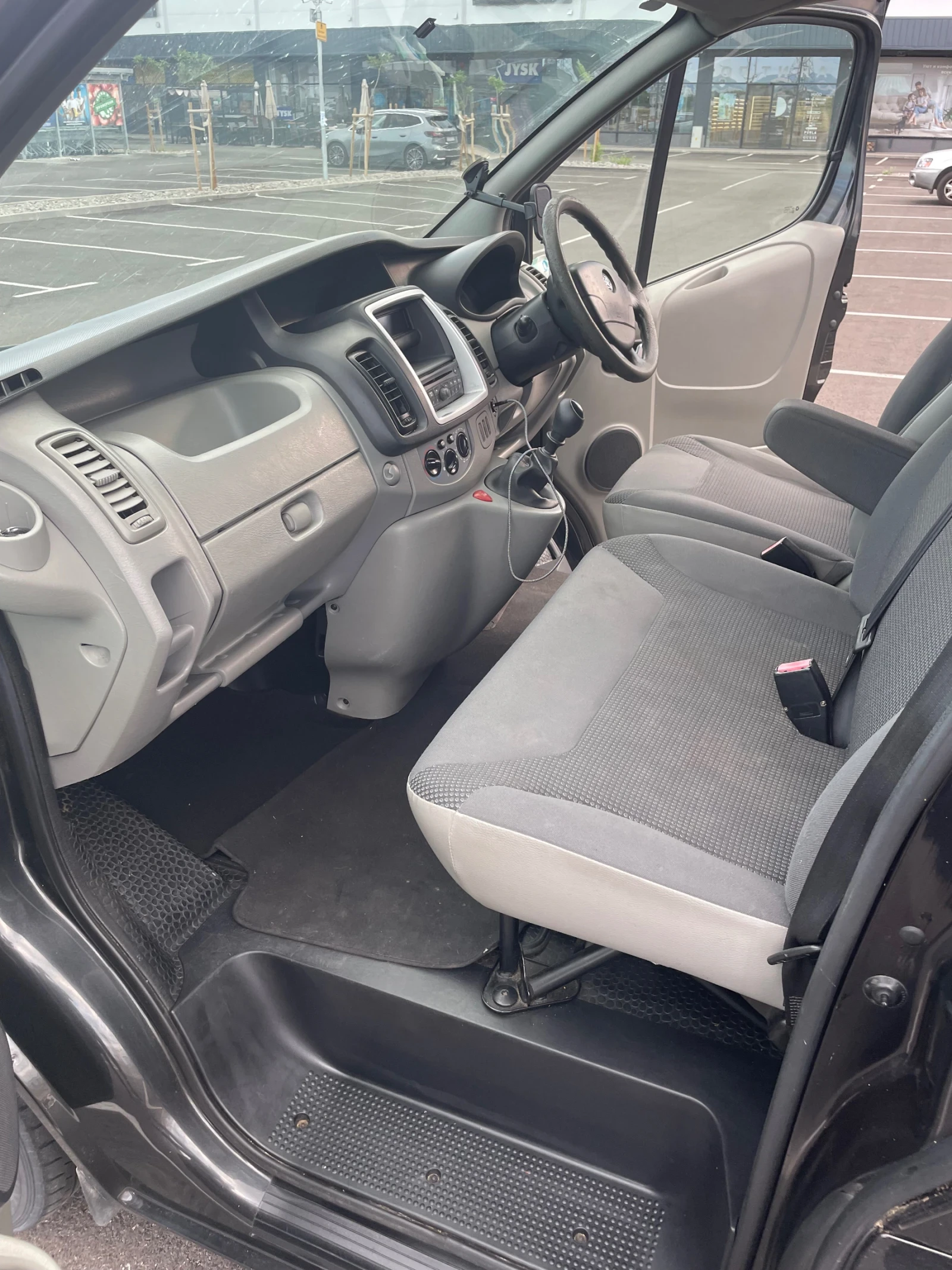 Opel Vivaro  , снимка 7 - Бусове и автобуси - 55927295