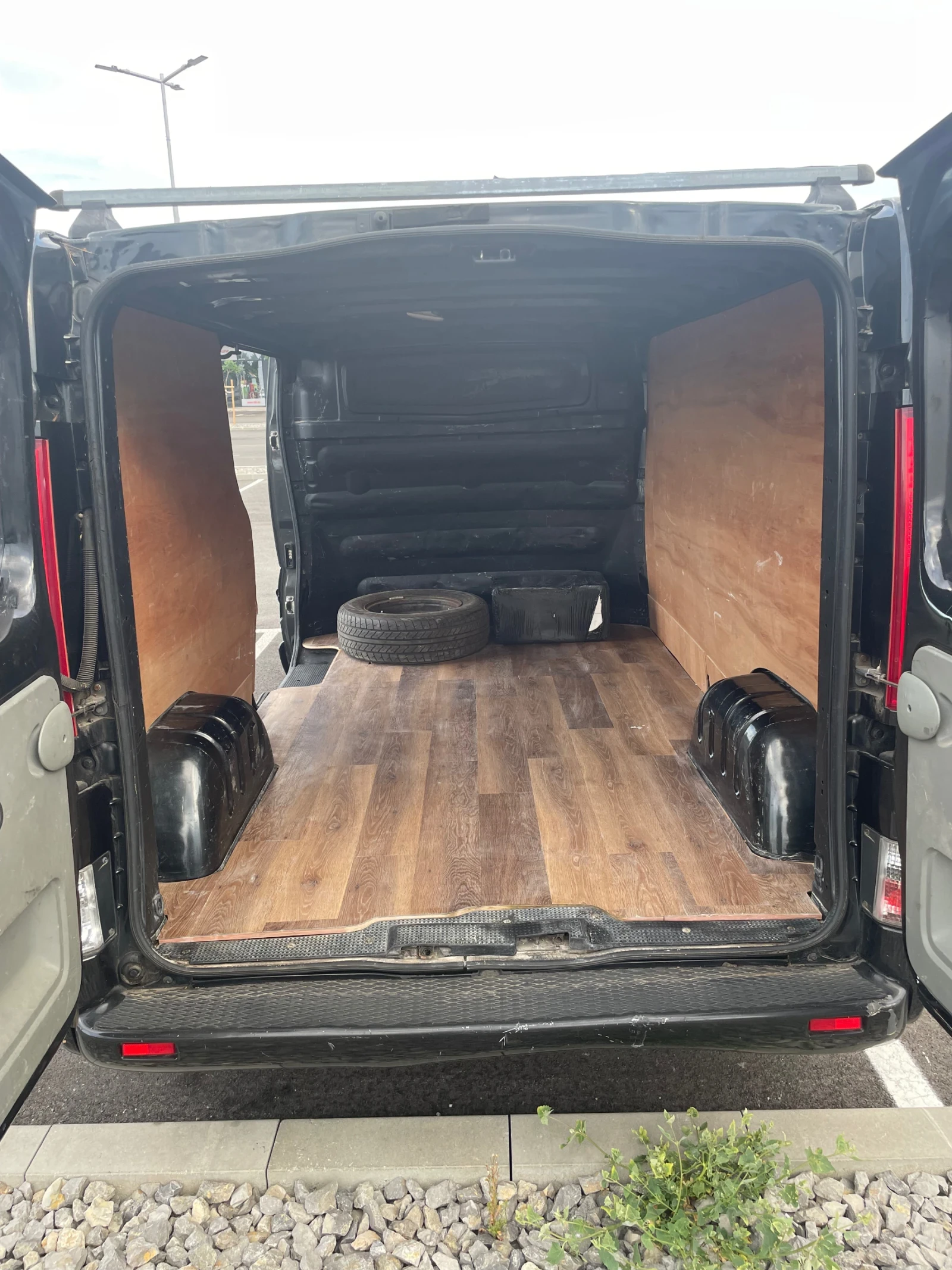 Opel Vivaro  , снимка 6 - Бусове и автобуси - 55927295