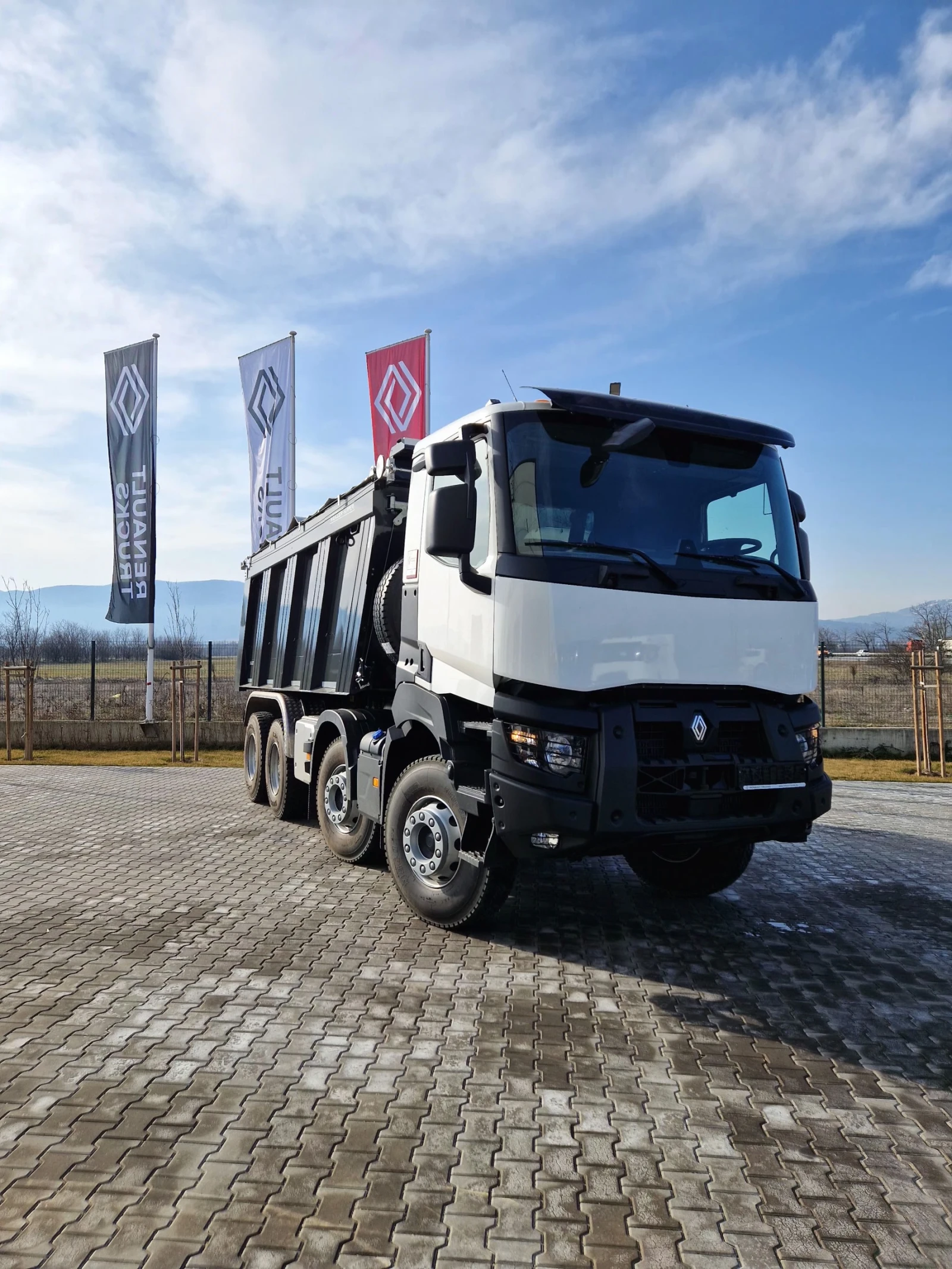 Renault K 480 8x4 * ЧИСТО НОВИ САМОСВАЛИ* * 20% ПЪРВ. ВНОСКА