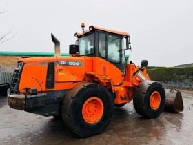 Челен товарач DOOSAN DL200-3 , снимка 5