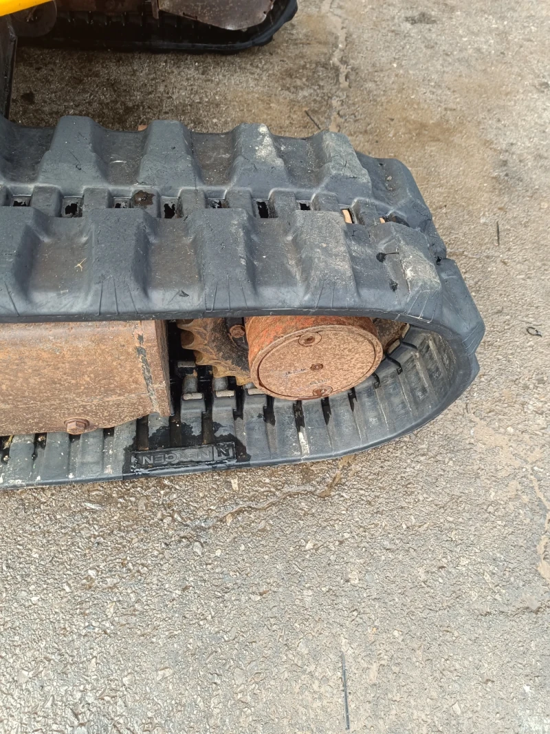 Багер JCB 8030, снимка 6 - Индустриална техника - 53047608