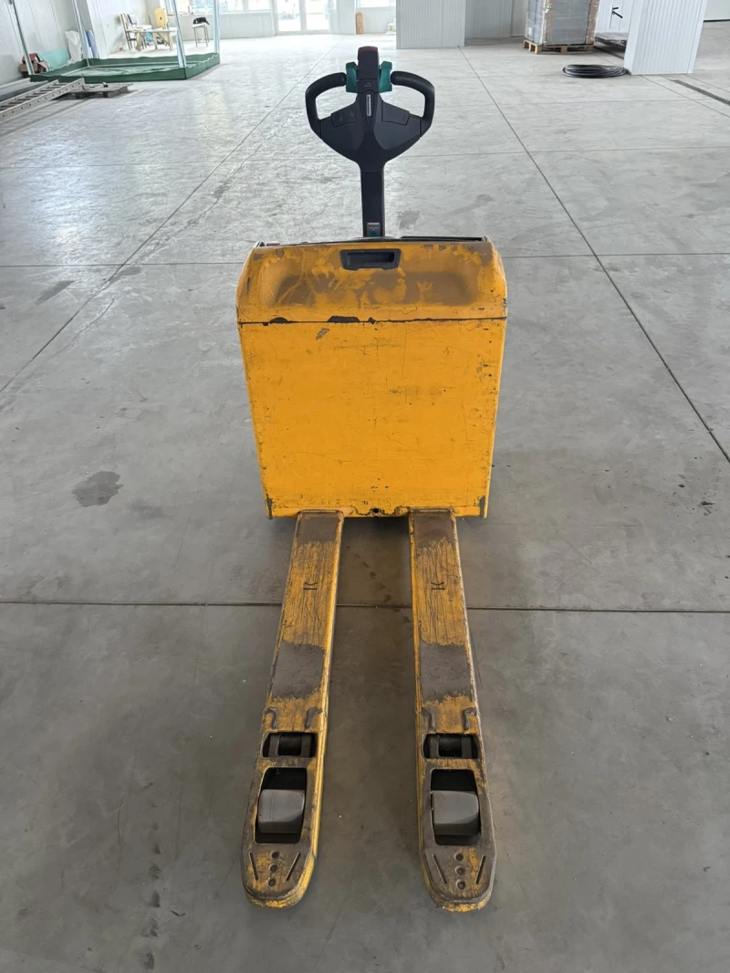 Електрокар Jungheinrich  Електрокар Jungheinrich Много добро с-яние 1205ч, снимка 2 - Индустриална техника - 49798494