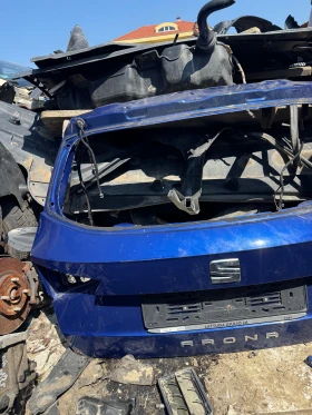 Sear Arona 2021г заден капак гол, снимка 4