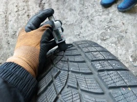 Гуми Зимни 275/45R20, снимка 3