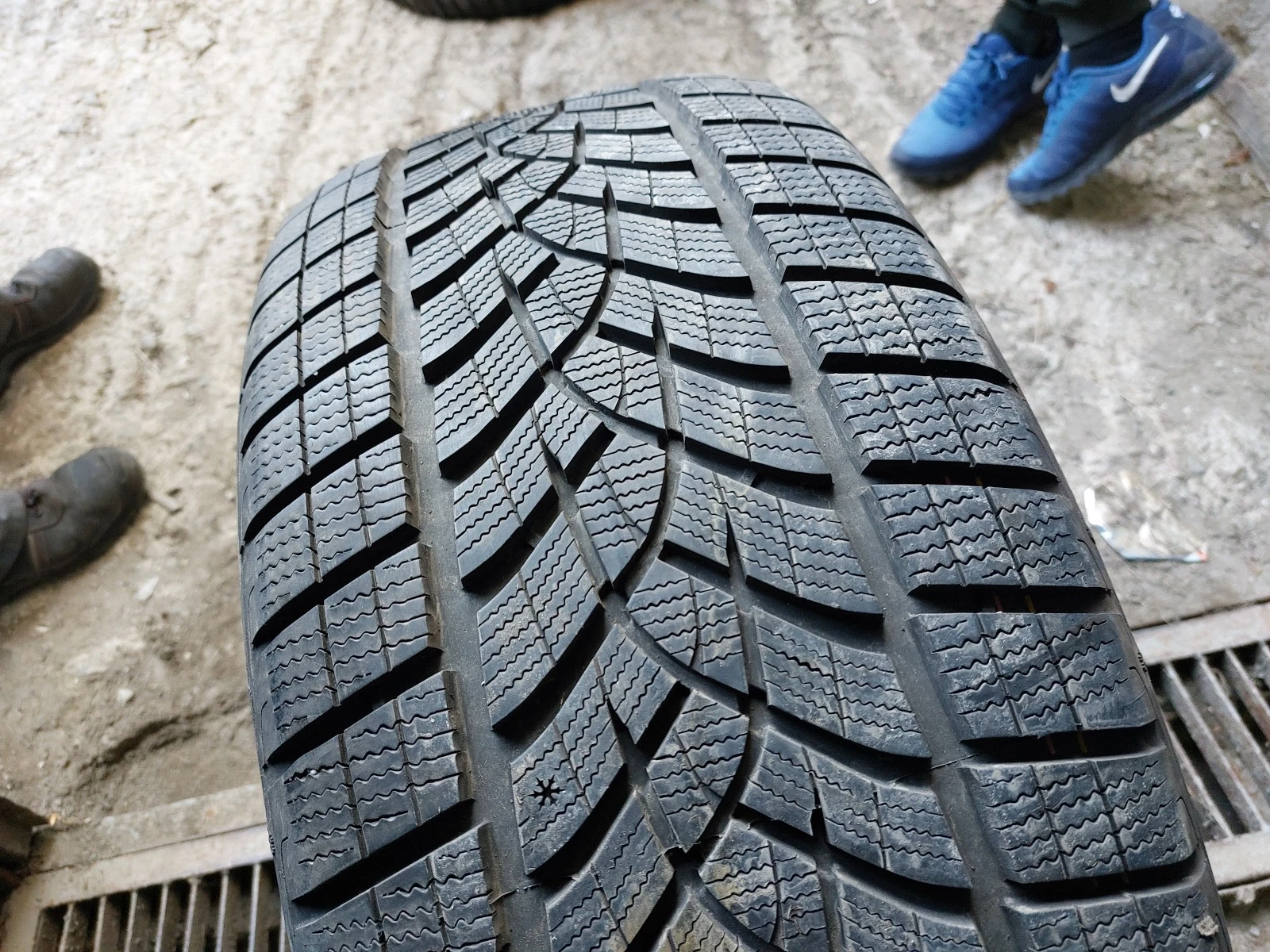  275/45R20 | Mobile.bg   1