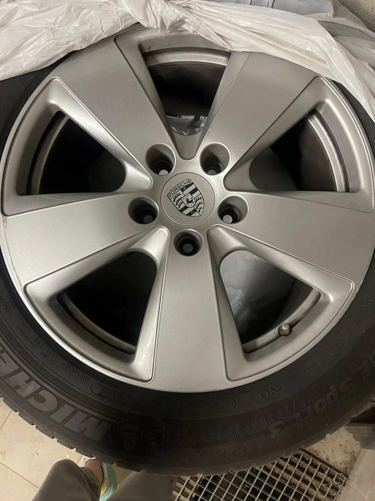    275/50R19  Porsche | Mobile.bg   3