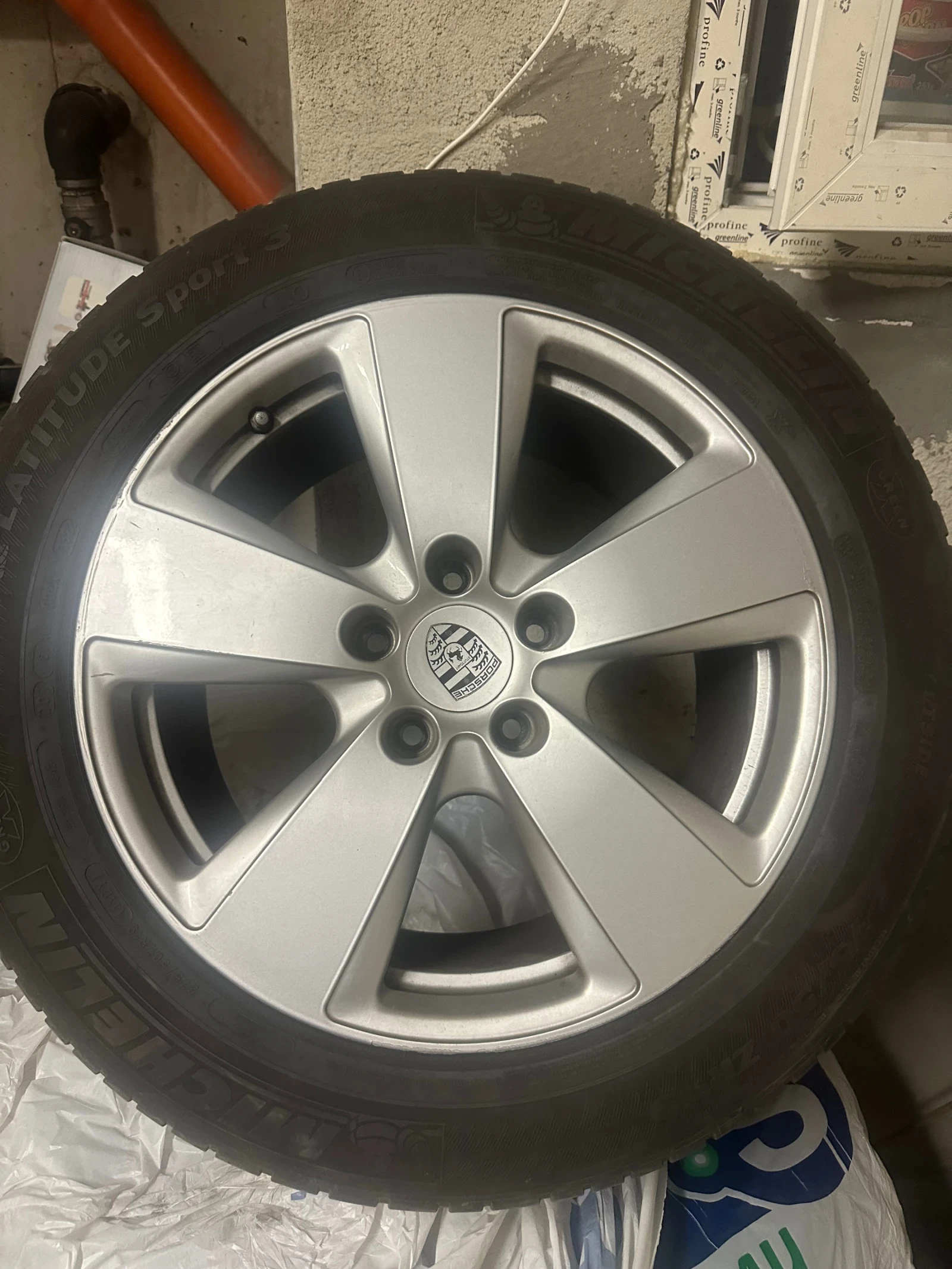    275/50R19  Porsche | Mobile.bg   9