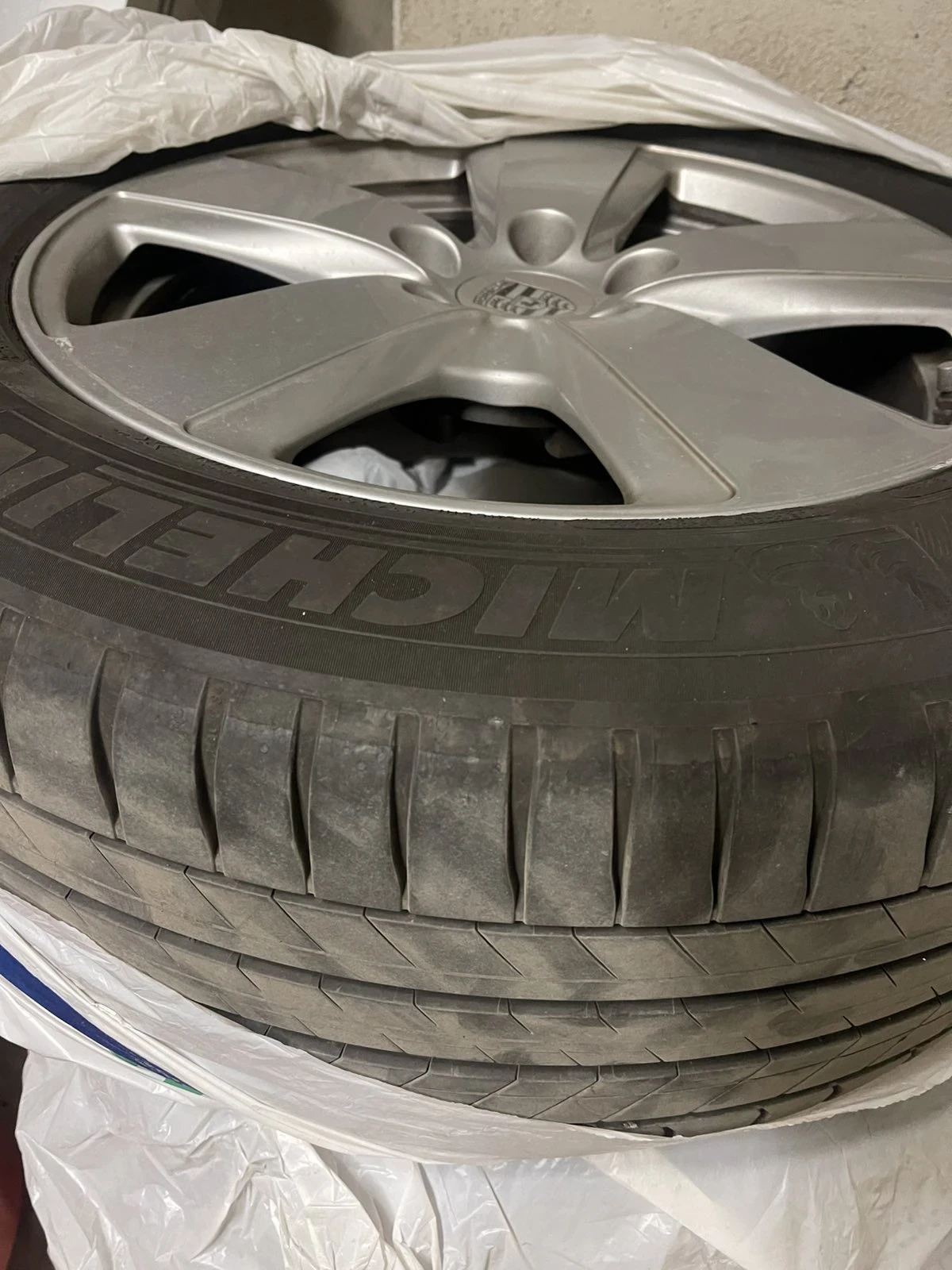    275/50R19  Porsche | Mobile.bg   2