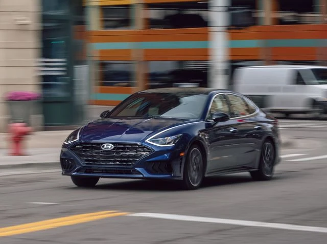 Специализиран сервиз за Хюндай и Киа и директен внос на оригинални части, снимка 15 - Сервизни услуги - 49914160