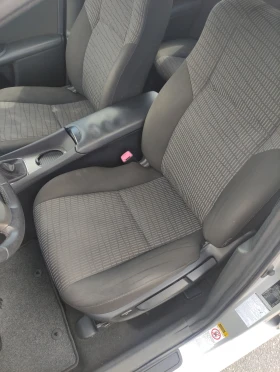 Toyota Avensis 1.8 147к.с. НАВИ камера, снимка 8