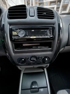 Mazda 323 1500 - 1330 € / 2601.25 лв. - 52197758 8