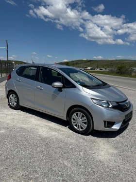 ����� �� �������� �� Honda Jazz 1.3i-VTEC TREND EURO 6 TUV COC 