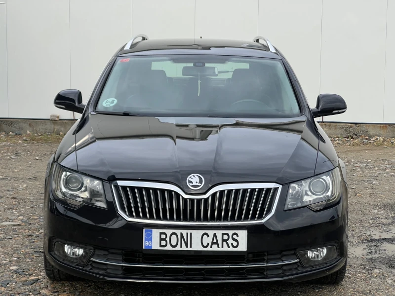 Skoda Superb 2.0TDI-140к.с./Памет/ Навигация/Кожа/Старт-стоп, снимка 2 - Автомобили и джипове - 42179179
