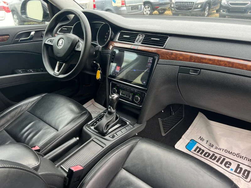Skoda Superb 2.0TDI-140к.с./Памет/ Навигация/Кожа/Старт-стоп, снимка 15 - Автомобили и джипове - 42179179