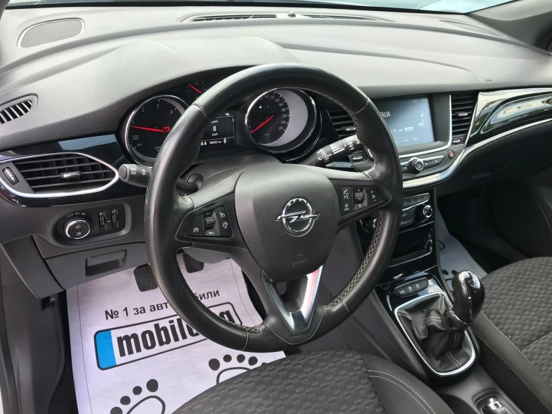 Opel Astra 1.6-NAVi-110кс, снимка 13 - Автомобили и джипове - 40410688