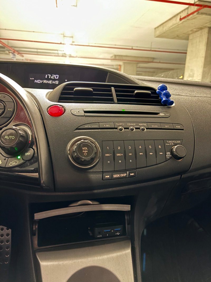 Honda Civic 1.8 Бензин - 150 кс - Газова Уредба, снимка 12 - Автомобили и джипове - 46005301