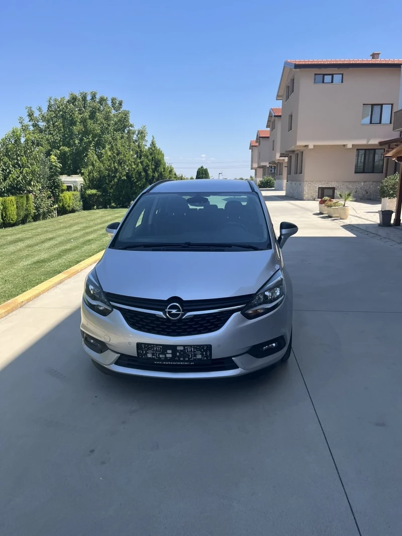 Opel Zafira, снимка 1 - Автомобили и джипове - 49419218