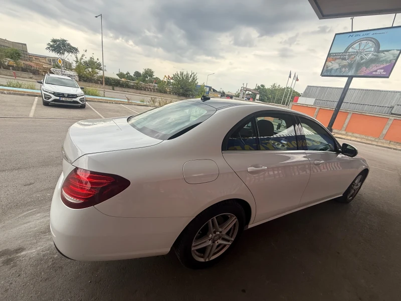Mercedes-Benz E 220 КАТО* НОВ* AMG* 9G* MULTIBEAM* , снимка 7 - Автомобили и джипове - 51211562