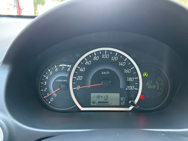 Mitsubishi Space star 1.2 Clear Tec , снимка 13 - Автомобили и джипове - 51278046