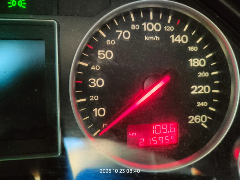 Audi A4 1.6 с Газова уредба, снимка 6 - Автомобили и джипове - 52640263