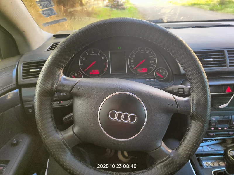 Audi A4 1.6 с Газова уредба, снимка 7 - Автомобили и джипове - 52640263