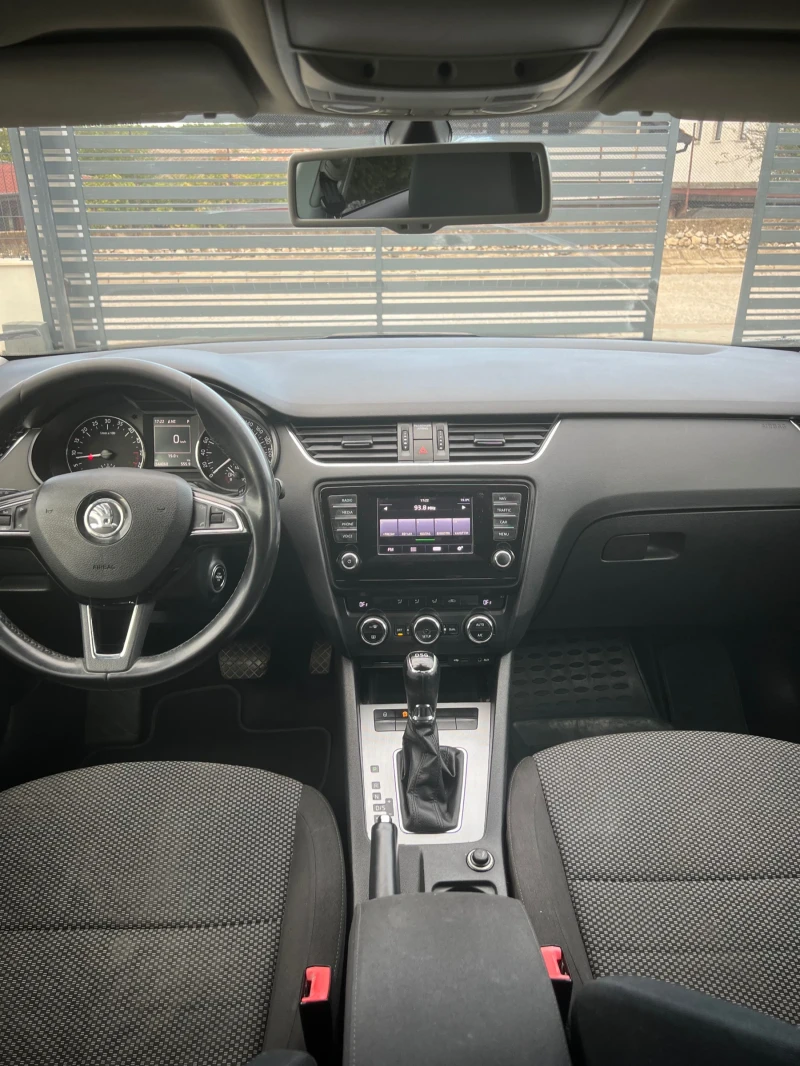 Skoda Octavia, снимка 7 - Автомобили и джипове - 52034821