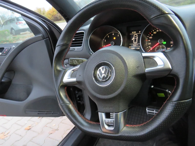 VW Golf * GTI DSG NAVI RECARO TOP* , снимка 15 - Автомобили и джипове - 52488711