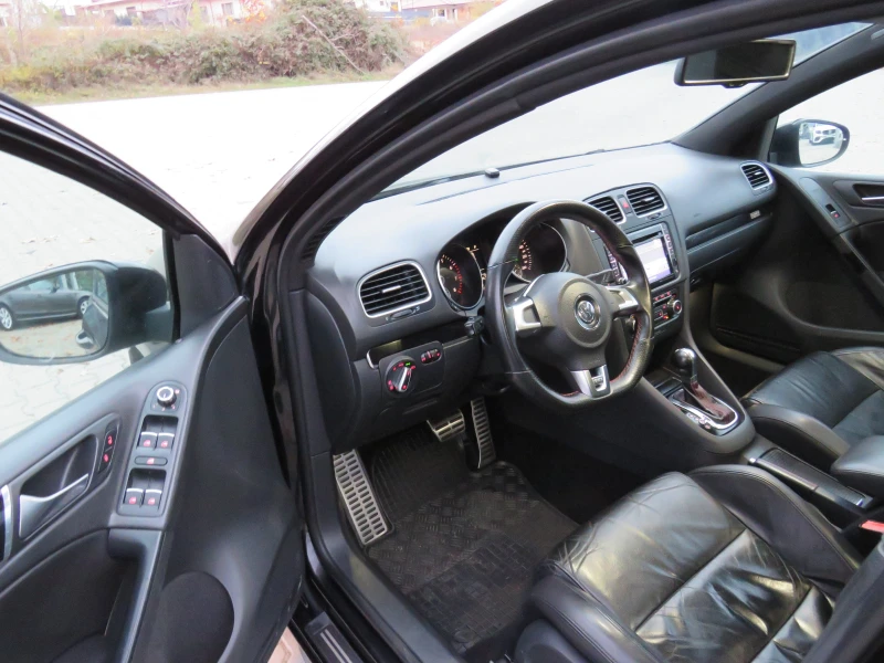 VW Golf * GTI DSG NAVI RECARO TOP* , снимка 9 - Автомобили и джипове - 52488711
