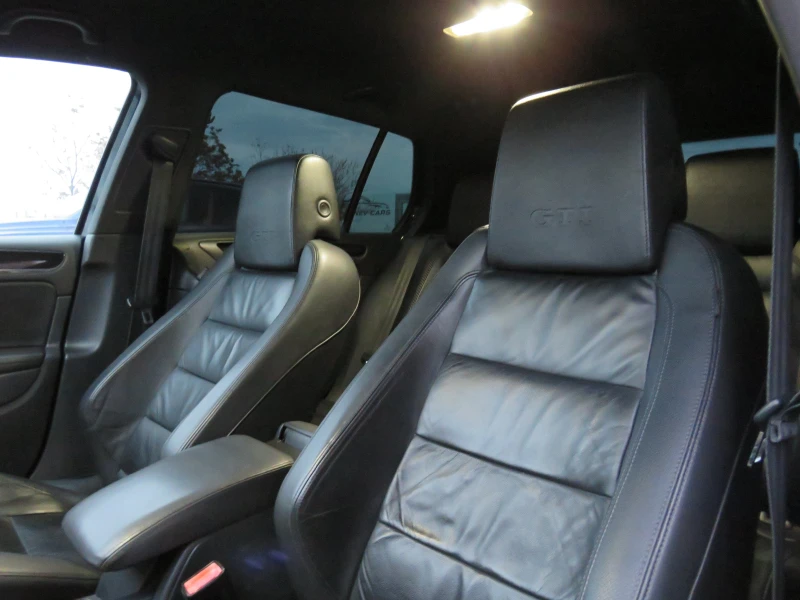 VW Golf * GTI DSG NAVI RECARO TOP* , снимка 14 - Автомобили и джипове - 52488711