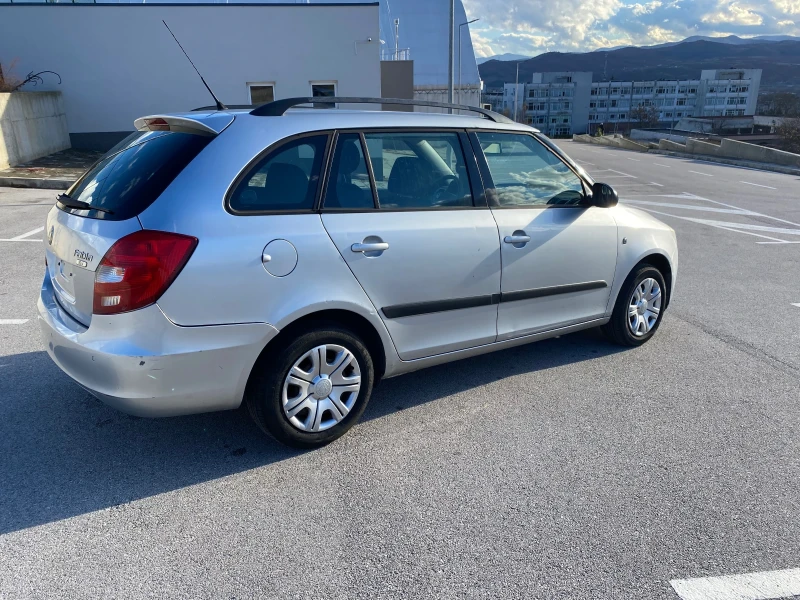 Skoda Fabia 1.4 GAZ, снимка 6 - Автомобили и джипове - 52525263