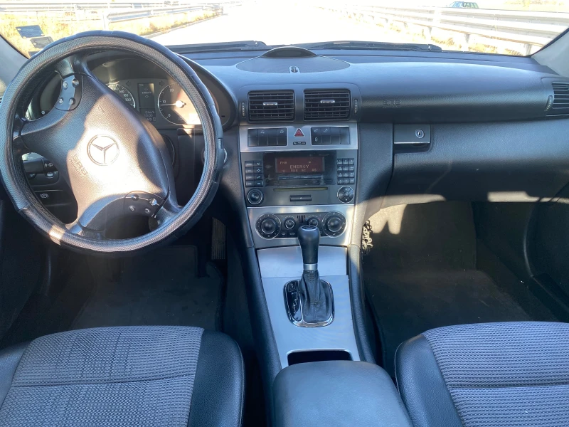 Mercedes-Benz C 220 2, 2 дизел автоматик фейслифт перфектен, снимка 12 - Автомобили и джипове - 52703247