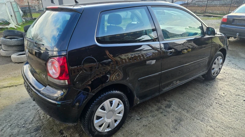 VW Polo 1.4i klima, снимка 4 - Автомобили и джипове - 53405199