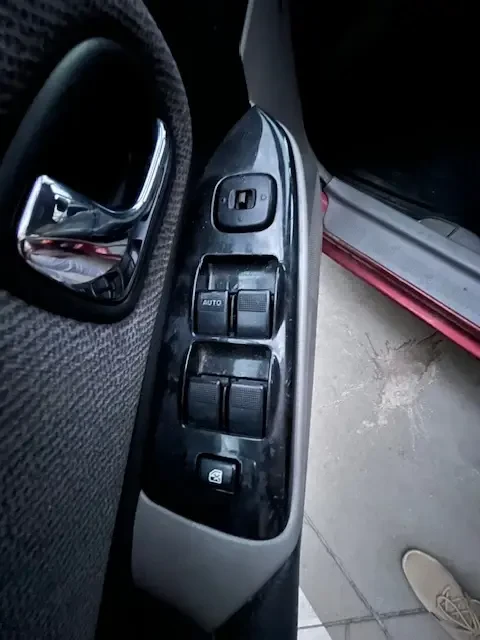 Mazda 323 1500 - изображение 6