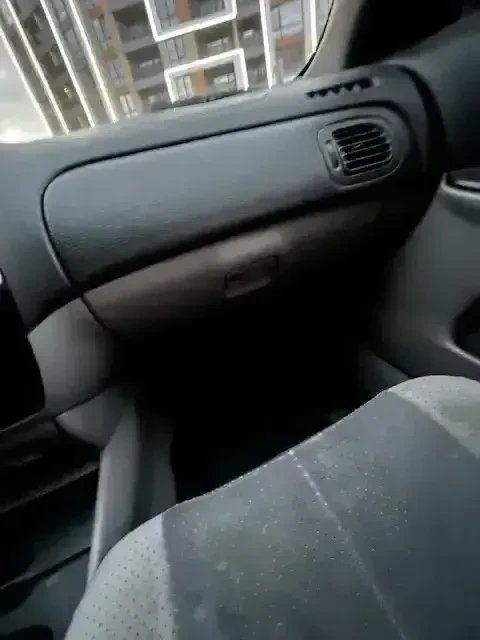 Mazda 323 1500 - изображение 9